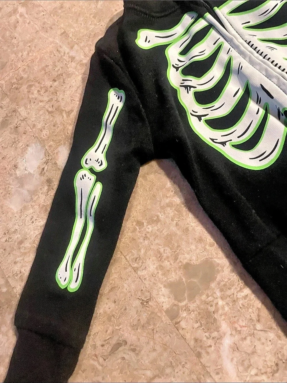 Halloween Old Navy Glow-in-the-Dark Skeleton Footie Baby 12-18M